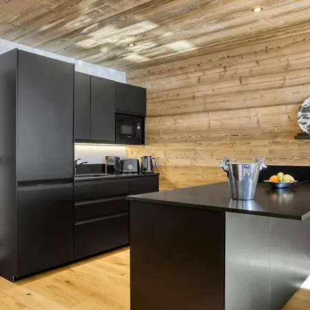 3 Chambres, Terrasse Sud/ouest, Parking - - Fr-1-453-331 *